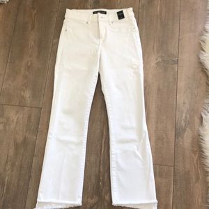 NWT Abercrombie & Fitch Ankle Flare Jeans 25